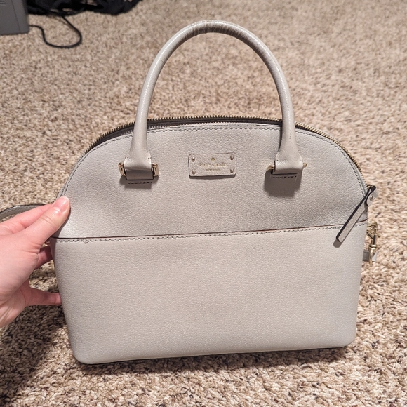 Kate Spade purse - Picture 1 of 8